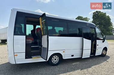 Микроавтобус Iveco Wing 2009 в 