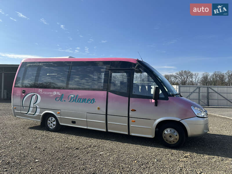 Микроавтобус Iveco Wing 2008 в Черновцах фото 8 Микроавтобус Iveco Wing 2008 в Черновцах