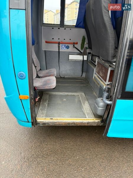 Туристичний / Міжміський автобус Iveco Wing 2013 в Стрию