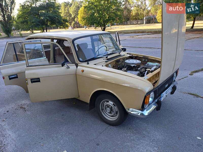 Хэтчбек ИЖ 21251 Комби 1990 в Славутиче