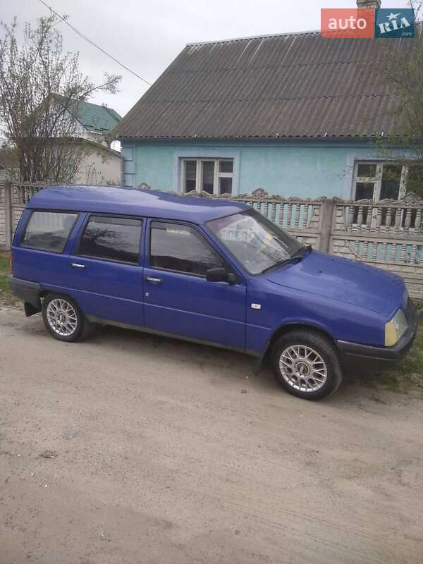 Универсал ИЖ 2126 Орбита 2004 в Ровно