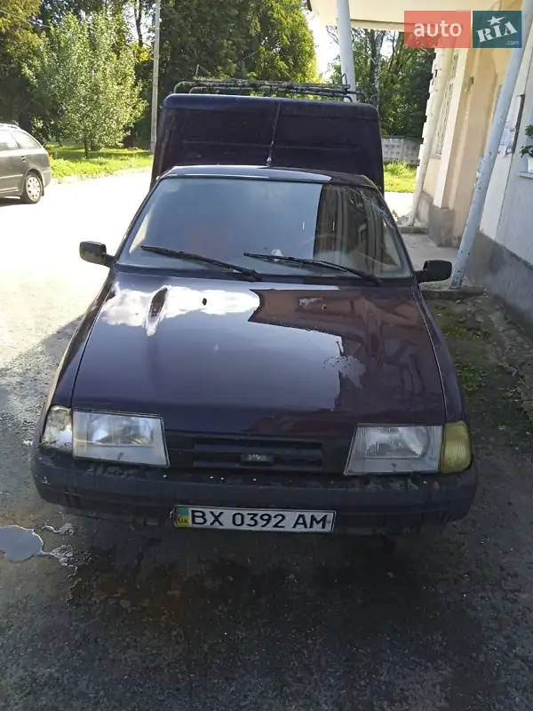 ІЖ 2717 Ода