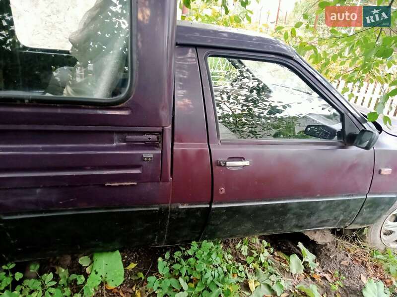 Пикап ИЖ 2717 Ода 2004 в Шептицькому