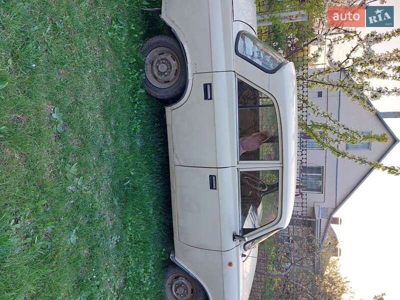 Седан ИЖ 412 ИЭ 1989 в Полтаві