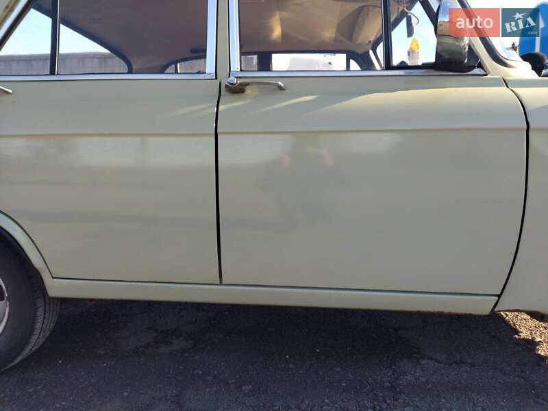 Седан ИЖ 412 ИЭ 1975 в Рівному