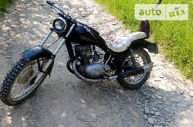 Мотоцикли ИЖ 49 1957 в Косові