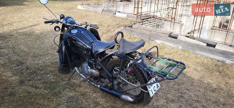 Мотоцикл Классик ИЖ 49 1957 в Черновцах