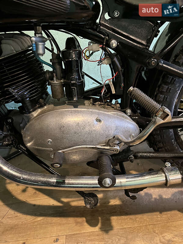 Мотоцикл з коляскою ИЖ 49 1954 в Дніпрі