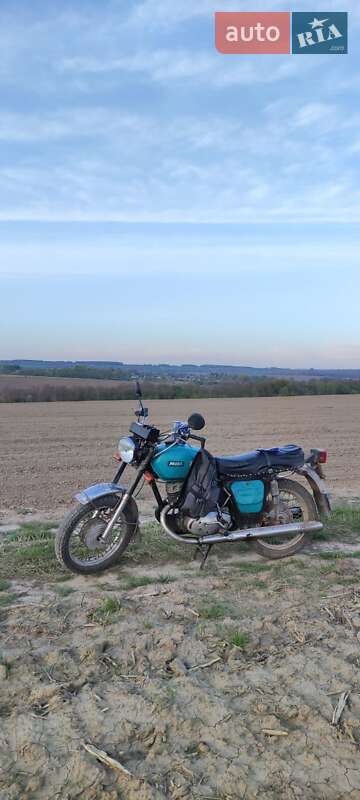 Мотоцикл Классик ИЖ Планета 4 1981 в Баре фото Мотоцикл Классик ИЖ Планета 4 1981 в Баре