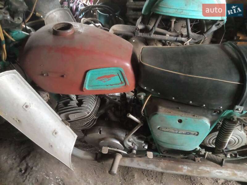 Мотоцикл з коляскою ІЖ Юпітер 3 1977 в Старокостянтинові