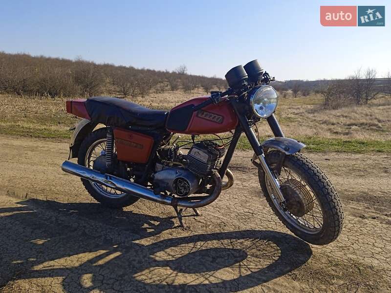 Мотоцикл Туризм ИЖ Юпітер 5 1992 в Чернівцях фото Мотоцикл Туризм ИЖ Юпітер 5 1992 в Чернівцях