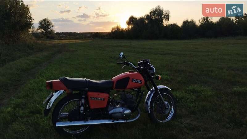 Мотоцикл Классик ИЖ Юпитер 5 1988 в Харькове