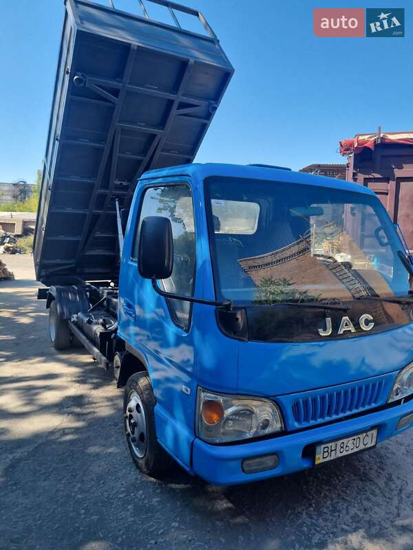 Самосвал JAC HFC 1045K 2008 в Кривом Роге