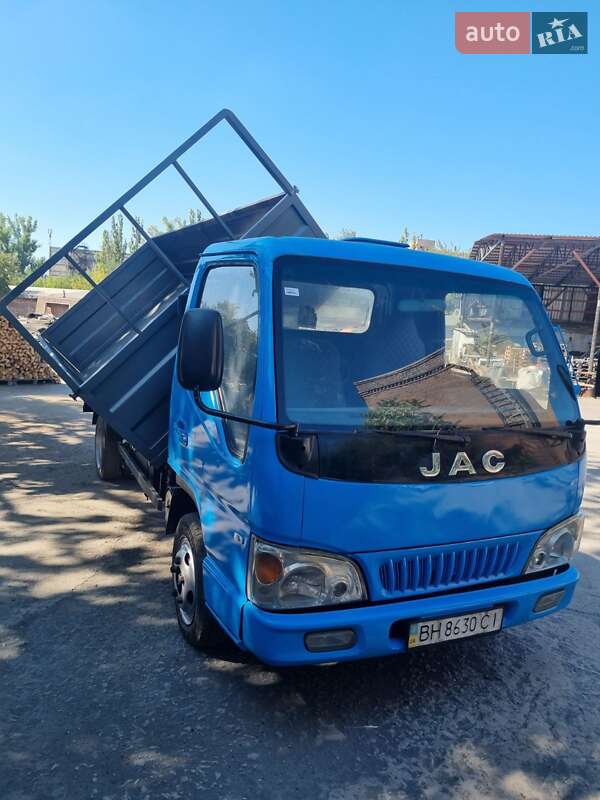 Самосвал JAC HFC 1045K 2008 в Кривом Роге