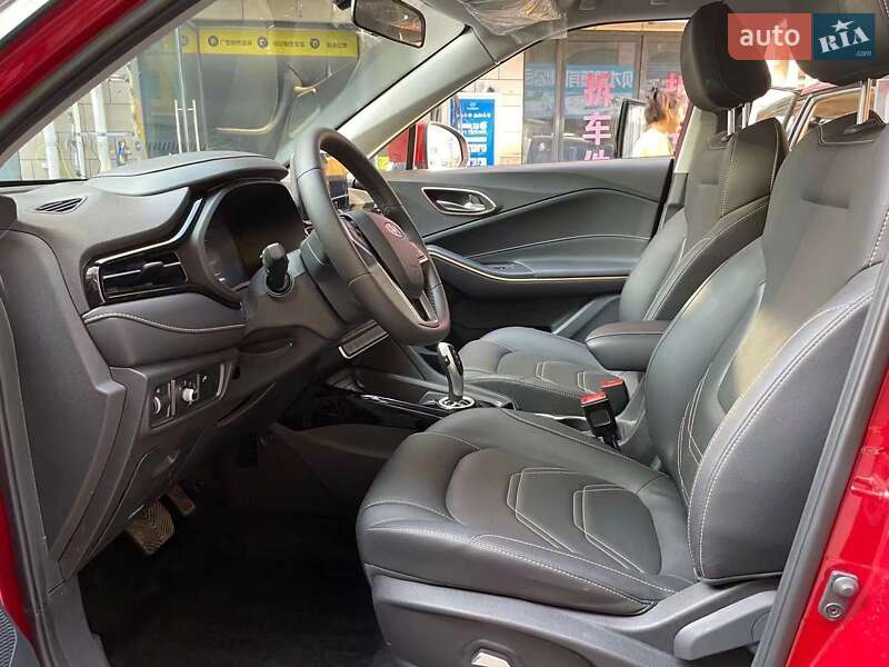 Внедорожник / Кроссовер JAC iEVS4 2019 в Снигиревке