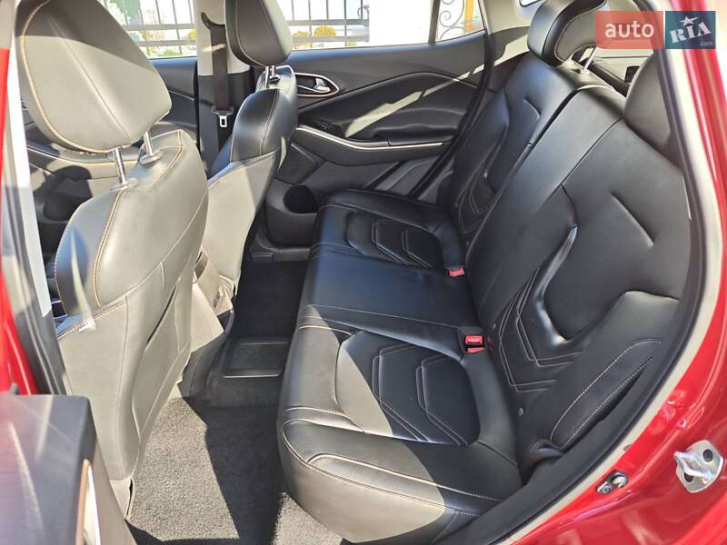 Позашляховик / Кросовер JAC iEVS4 2019 в Дніпрі