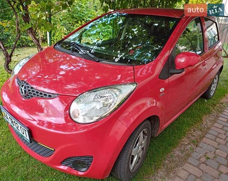 Хетчбек JAC J2 2014 в Києві