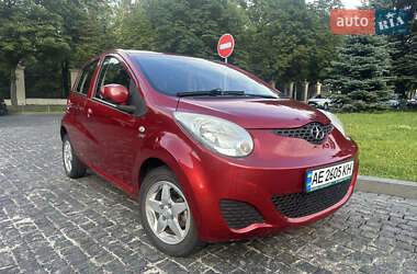 Хэтчбек JAC J2 2015 в 