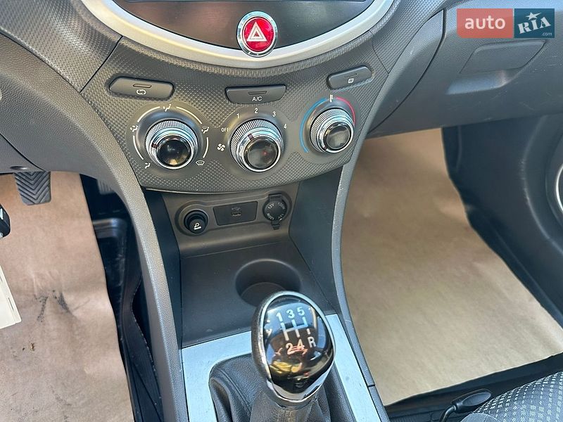 Седан JAC J4 2018 в Луцьку