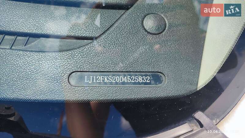 Седан JAC J5 2013 в Белой Церкви