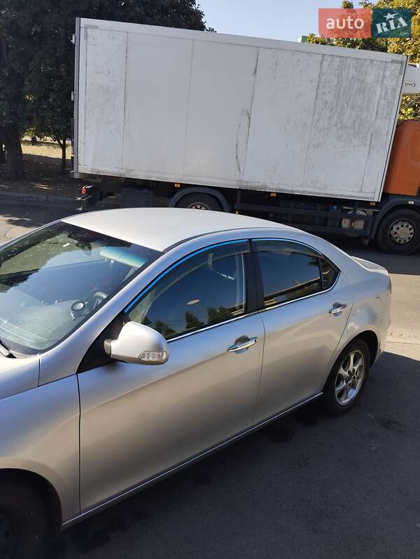 Седан JAC J5 2013 в Черкассах