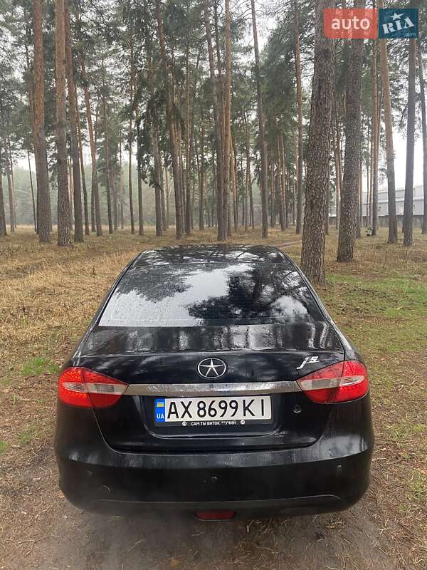 Седан JAC J5 2013 в Харькове