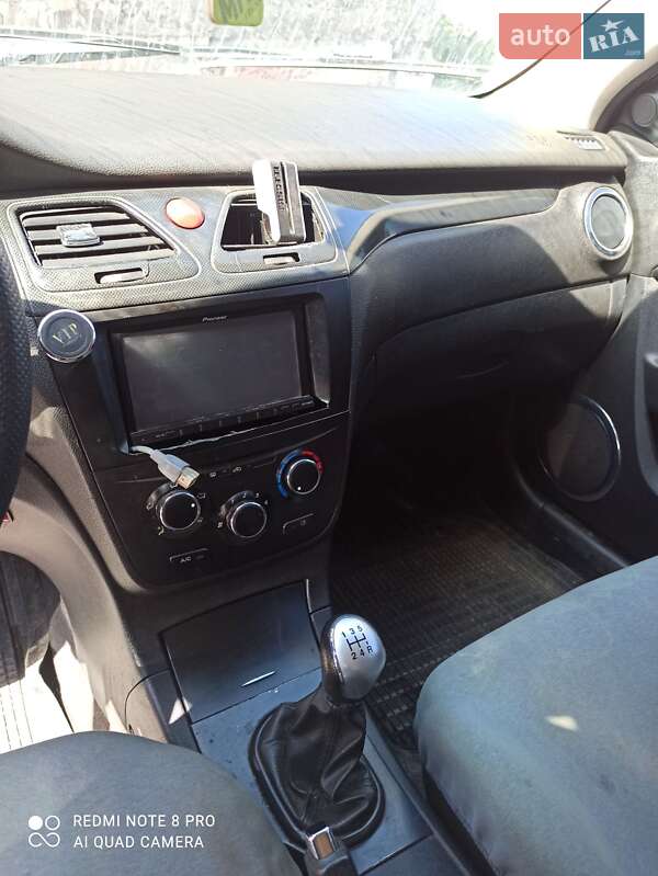 Седан JAC J5 2014 в Кривому Розі