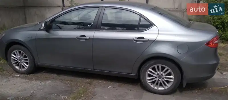 JAC J5