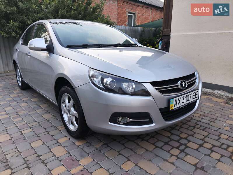 Седан JAC J5 2013 в Сумах