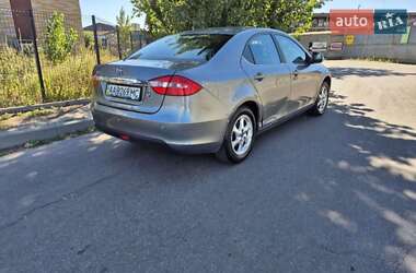 Седан JAC J5 2013 в 