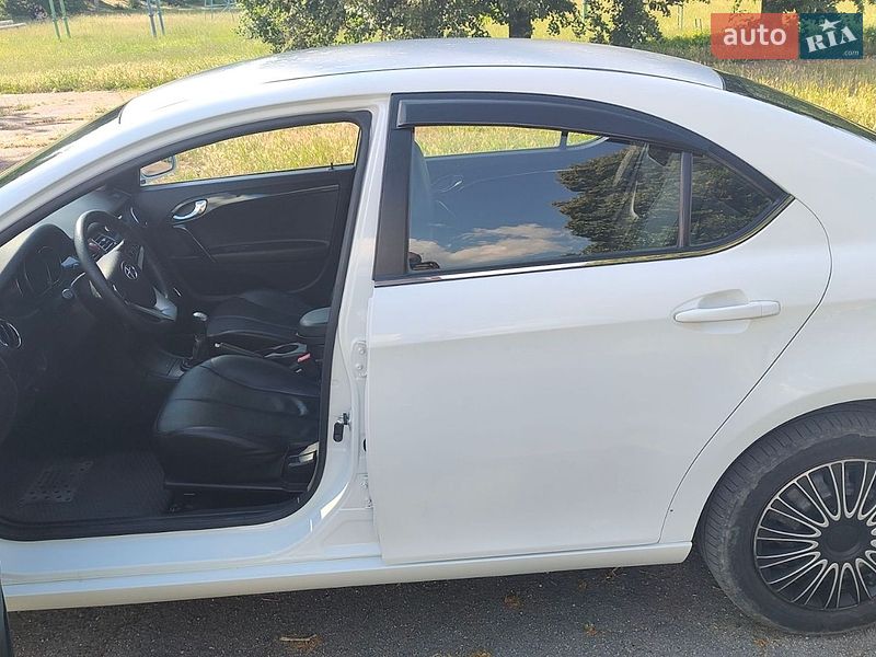 Седан JAC J5 2014 в Каменском