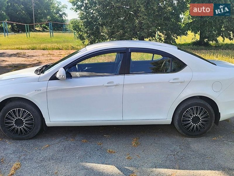 Седан JAC J5 2014 в Каменском