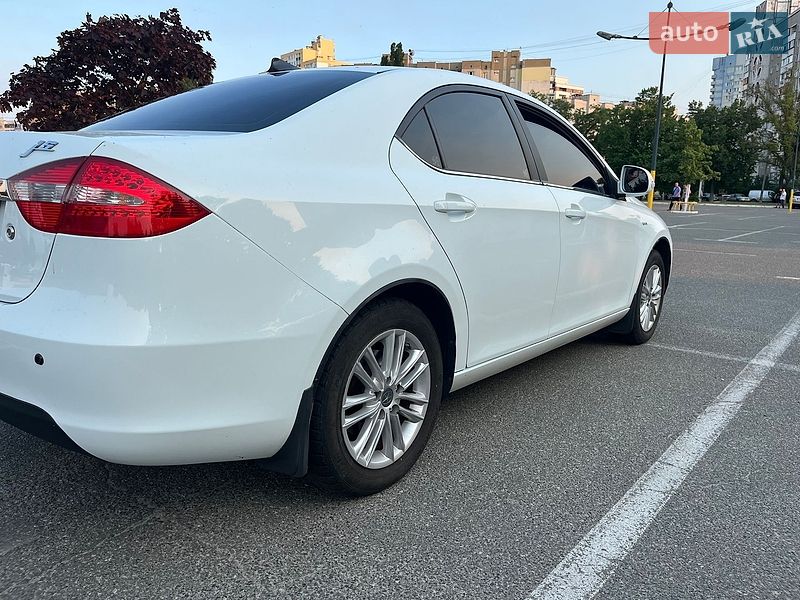 JAC J5 2014