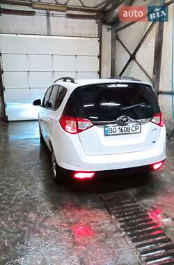 Минивэн JAC J6 2015 в Тернополе