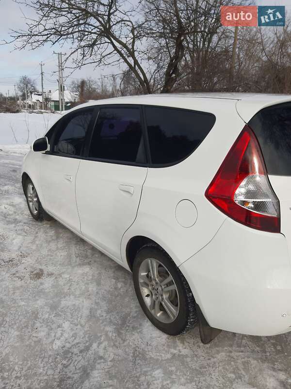 Микровэн JAC J6 2013 в Прилуках