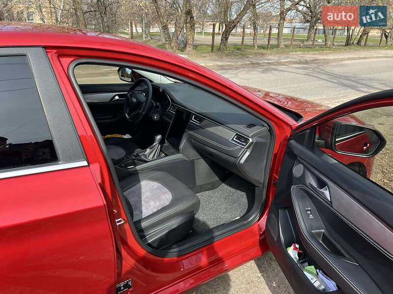 Позашляховик / Кросовер JAC J7 2021 в Кропивницькому