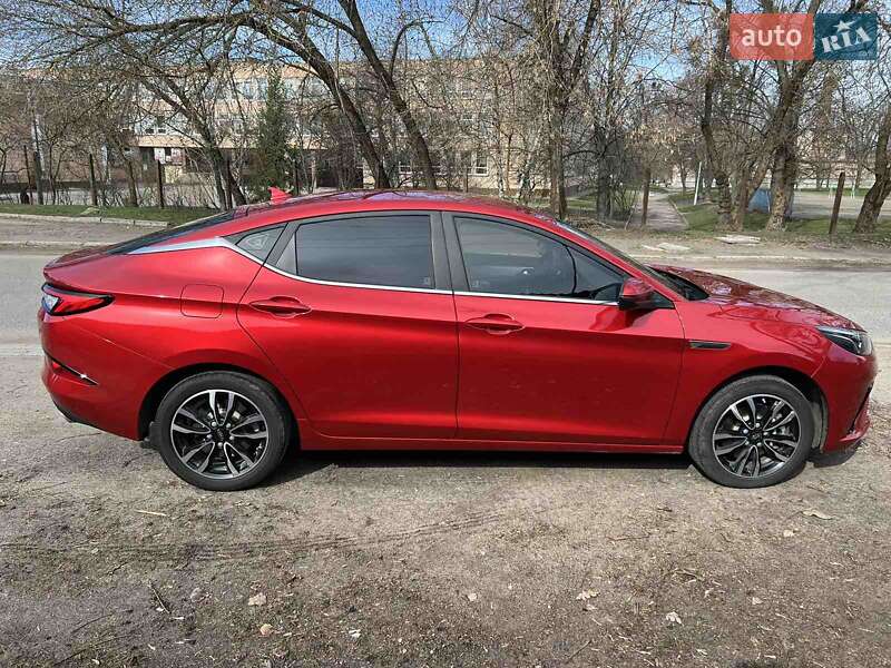 Позашляховик / Кросовер JAC J7 2021 в Кропивницькому