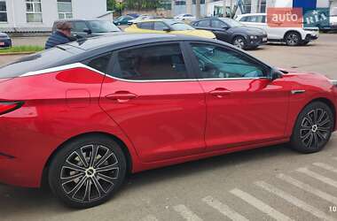 Лифтбек JAC J7 2021 в Киеве
