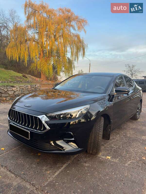 Лифтбек JAC J7 2021 в Черкассах