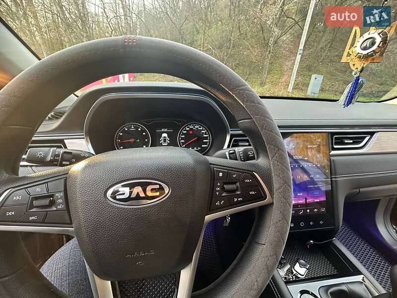 Лифтбек JAC J7 2021 в Черкассах