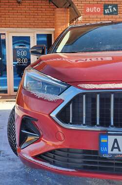 Лифтбек JAC J7 2021 в Кривом Роге