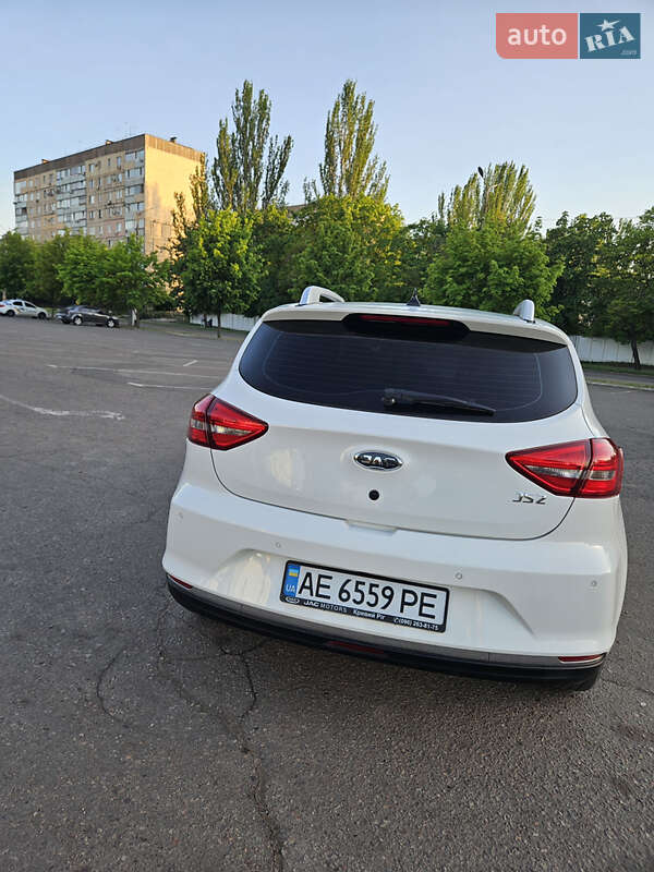 Внедорожник / Кроссовер JAC JS2 2021 в Кривом Роге