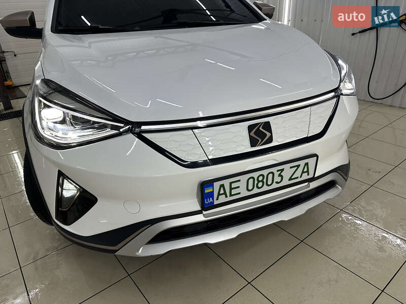Внедорожник / Кроссовер JAC M1 2019 в 