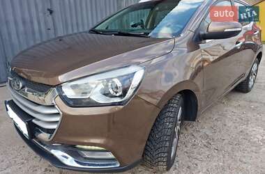 Хэтчбек JAC S2 2018 в 