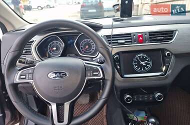 Хэтчбек JAC S2 2018 в 