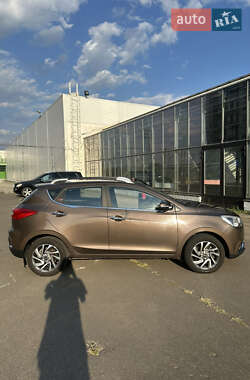 Хэтчбек JAC S2 2018 в 