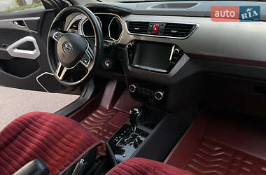 Хэтчбек JAC S2 2018 в 