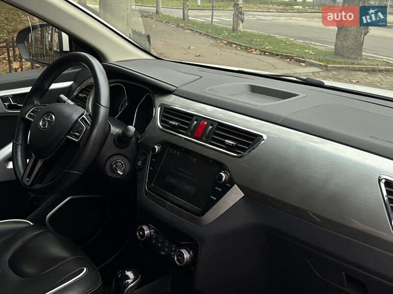 Хэтчбек JAC S2 2017 в Николаеве