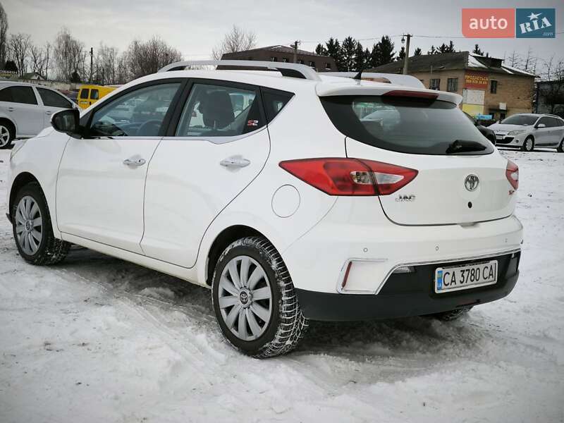 Хэтчбек JAC S2 2017 в Умани