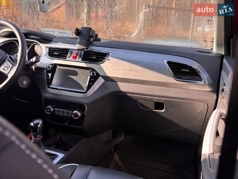 Внедорожник / Кроссовер JAC S2 2020 в Ирпене